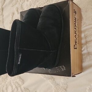 Bearpaw winter boots youth 4